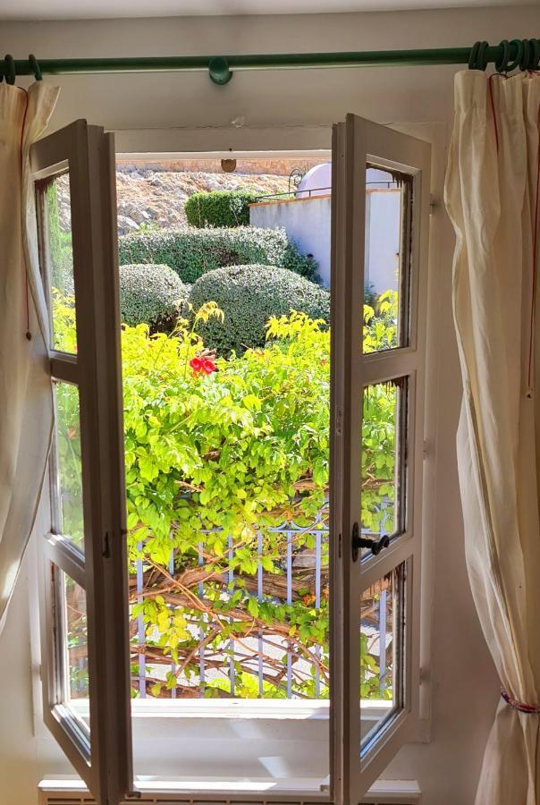 Hameau Des Amandiers - Vue Mer, Golf Et Vignes Appartement Saint-Cyr-sur-Mer Buitenkant foto