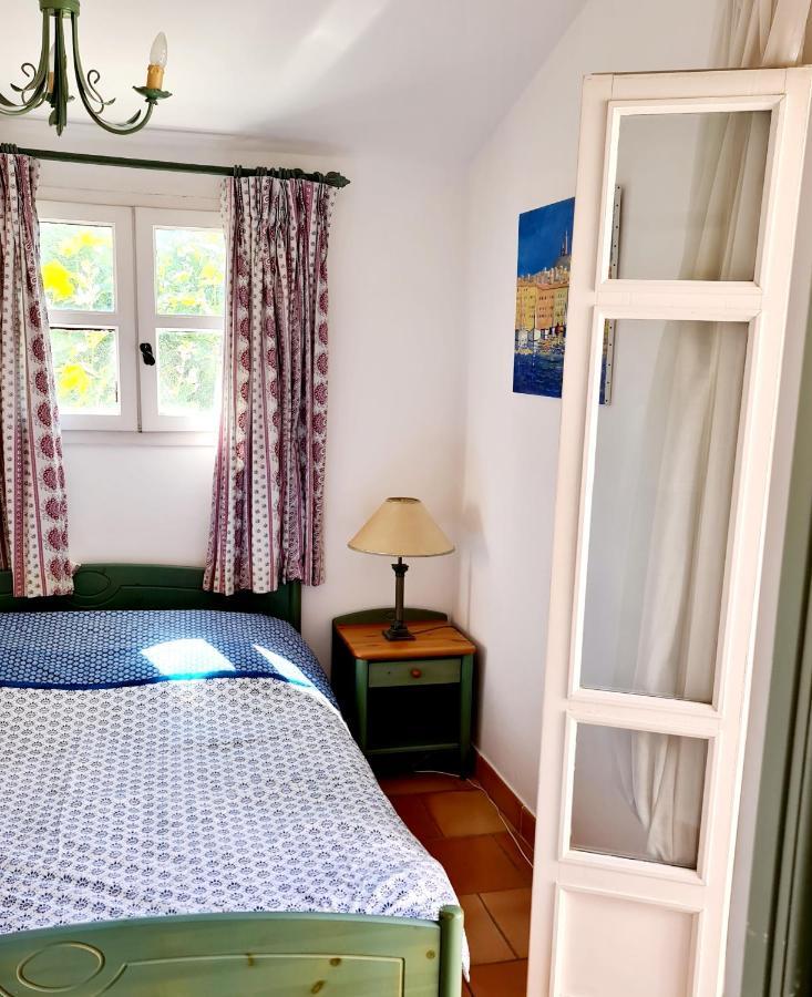 Hameau Des Amandiers - Vue Mer, Golf Et Vignes Appartement Saint-Cyr-sur-Mer Buitenkant foto